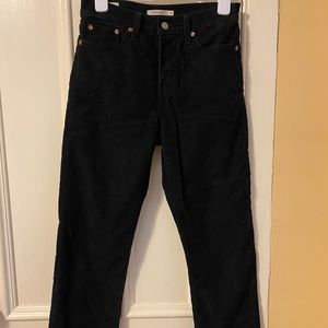 Levi’s wedgie fit corduroys